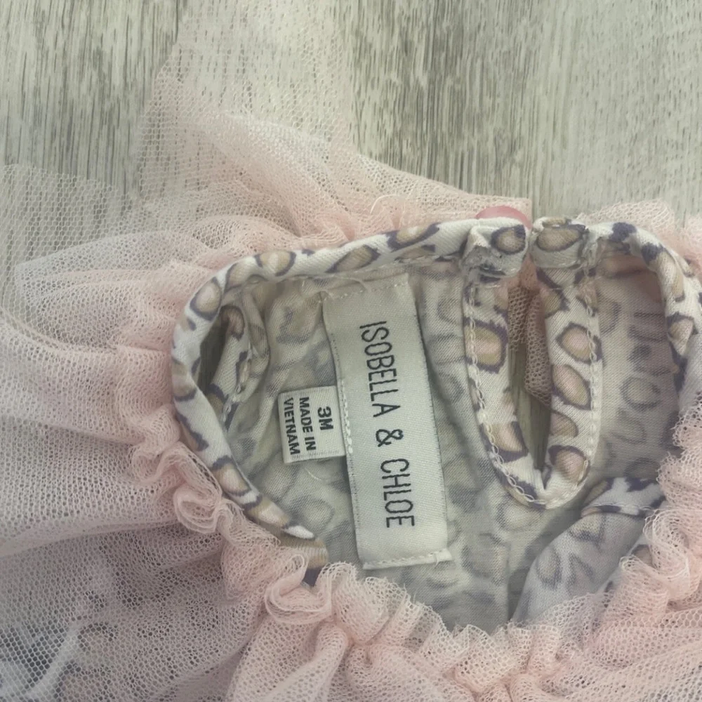 Boutique -Isobella And Chloe 3 Month Baby Girl Outfit With Matching Bow